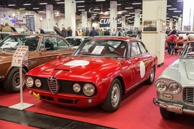 Alfa Romeo 2600 Sprint (1965) - sportliches Coupé (Retro Classics Cologne 2017)