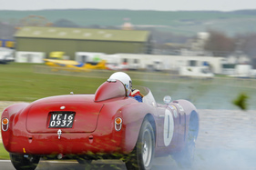 Alfa Romeo 3000 Disco Volante in Schierigkeiten bei der Peter Collins Trophy - 72. Goodwood Member Meeting 2014