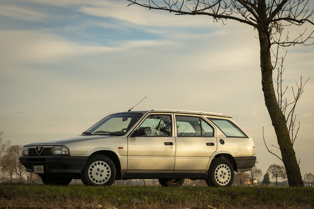 Alfa Romeo 33 1.5 4×4 Sport Wagon (1988) - Lifestyle-Kombi aus Italien