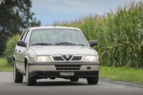 Alfa Romeo 33 1.7 i.e. 4x4 Elegante (1991) - aus dieser Perspektive gleicht er dem Alfa Romeo 155 (1991)