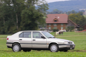 Alfa Romeo 33 1.7 i.e. 4x4 Elegante (1991) - den Allrad braucht man bei trockenen Strasenverhältnissen nicht (1991)