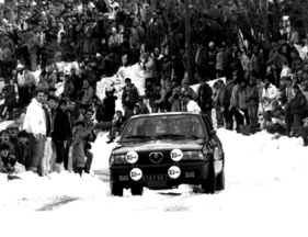 Alfa-Romeo 33 4x4 - B. Balas auf dem 4x4 Alfa 33 im Rallye Monte Carlo 1986