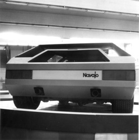 Alfa Romeo 33 Bertone Navajo (1976) - tiefes Rückfenster, grosser Heckflügel - Genfer Autosalon 1976