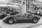 Alfa Romeo 33 Stradale (1968) - gezeigt an einer Sportwagen-Ausstellung