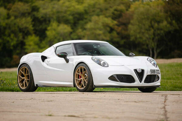 Alfa Romeo 4C Coupé (2017) - als Lot 669 angeboten anlässlich Silverstone Auctions “NEC Classic Motor Show Sale" am 12. November 2022