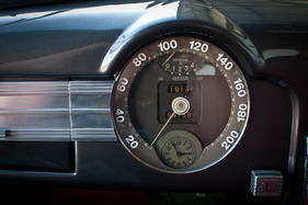 Alfa Romeo 6 C 2500 Gran Turismo (1951) - der Tacho zeigt bis 200 km/h, 160 km/h lagen drin