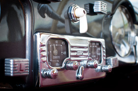 Alfa Romeo 6 C 2500 Gran Turismo (1951) - geblinkt wird mit dem weissen Schalter