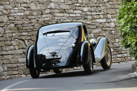 Alfa Romeo 6C 1750 GS 6th Series Coupé Figoni (1933) - am Concorso d'Eleganza Villa d'Este 2012 - Kategorie 'C - The Art of Streamlining'