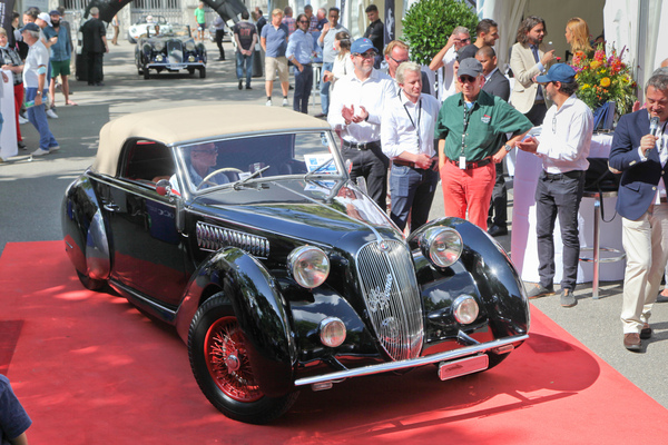 Alfa Romeo 6C 2300 B Lungo Cabriolet Worblaufen (1938) - Bestes unrestauriertes Auto beim Zürich Classic Car Award 2021