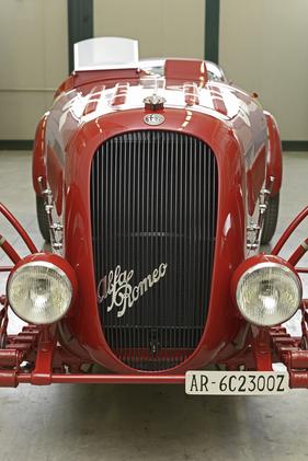 Alfa Romeo 6C 2300 Pescara Spider (1934) - als Lot 038 an der Bonhams Quail Lodge Auction am 14. August 2015