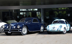 Alfa Romeo 6C 2500 SS Aerolux Touring (1949) - gross und klein - der Fiat-Abarth 750 Zagato sieht neben dem grossen Alfa noch kleiner aus - Zürich Classic Car Award 2012 (1949)