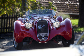 Alfa Romeo 6C 2500 SS im Fahrerlager in Opfertshofen - Memorial Bergrennen Opfertshofen "Rendezvous am Kleinen Klausen" 2021