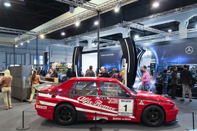 Alfa Romeo 75 Turbo Evoluzione IMSA (1988) - der Rennwagen für die amerikanische Tourenwagen-Serie - Auto e Moto d'Epoca 2018 (1988)