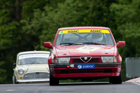 Alfa Romeo 75 am 3 Stunden ADAC Eifelrennen 2013 (1985)