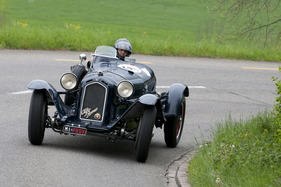 Alfa Romeo 8C (1932) - im Feld der Vorkriegsrennwagen am GP Mutschellen 2012
