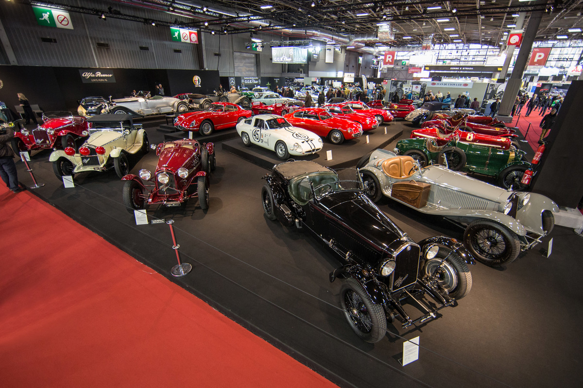 Alfa Romeo 8C 2300 Le Mans (1934) - Touring Spider neben weiteren Vorkriegs-Alfas bei Lukas Hüni - Rétromobile Paris 2020