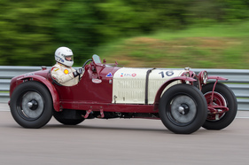 Alfa Romeo 8C 2300 Monza (1932) am Grand Prix de l'Age d'Or 2016 in der Kategorie "Trophée Légende"