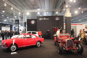 Alfa Romeo 8C 2300 tipo 'Le Mans' (1931) - 150 PS , Karosserie von Zagato - daneben steht der Alfa Romeo Giulietta Sprint von Bertone - Auto e Moto d'Epoca 2014