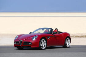 Alfa Romeo 8C Spider (2010) - angeboten als Lot 021 an der Bonhams Abu Dhabi Versteigerung am 25. November 2023