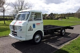 Alfa Romeo A12 Transporter (1969) - als Lot 309 angeboten anlässlich des Iconic Auctioneers "Silverstone Festival Classic Sale" am 25./26. August 2023