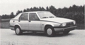 Alfa Romeo Alfa 75 1567 cm' - 110 PS (DIN) 2 Doppelvergaser (1986)