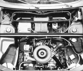 Alfa Romeo Alfasud (1972) - Motorraum des ersten Suds