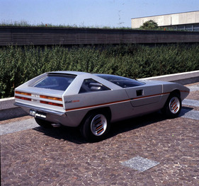 Alfa Romeo Alfasud Caimano (1971) - von Giorgetto Giugiaro / ItalDesign entwickelt