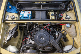 Alfa Romeo Alfasud Giardinetta 1.2 (1976) - Vierzylinder-Boxermotor, wassergekühlt, längs eingebaut