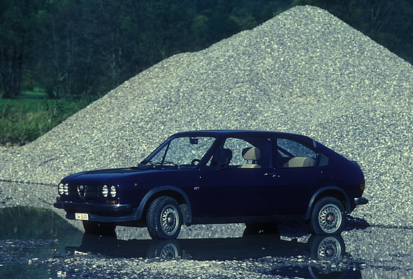 Alfa Romeo Alfasud Ti 1.5 (1979) - in idyllischer Umgebung - aufgenommen im Jahre 1981