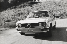 Alfa Romeo Alfasud ti (1973) – mit fünf verfügbaren Gängen
