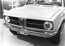 Alfa Romeo Alfetta 1.6 (1975) - günstigere Variante mit Einzelscheinwerfern und 106 statt 121 PS - Genfer Automobilsalon 1975
