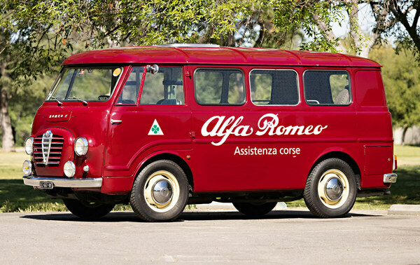 Alfa Romeo Autotutto Minibus (1961) wird als Lot 037 versteigert an der Gooding "Geared Online May" Auktion vom 3. bis 7. Mai 2021