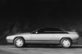 Alfa Romeo Delfino (1983) - gefällige Karosserielinie