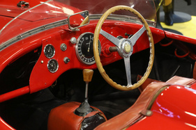 Alfa Romeo Disco Volante (1952) – Blick ins Cockpit – Rétromobile Paris 2025