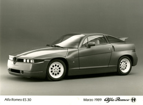 Alfa Romeo ES30 SZ (1989) - Coupé mit Kunststoffkarosserie