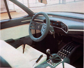 Alfa Romeo Eagle Pininfarina (1975) - Blick ins Interieur am Pariser Autosalon 1975