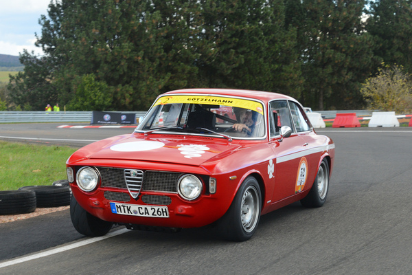 Alfa Romeo GT 1300 Junior (1969) - Pista e Piloti Flugplatz Pferdsfeld 2020