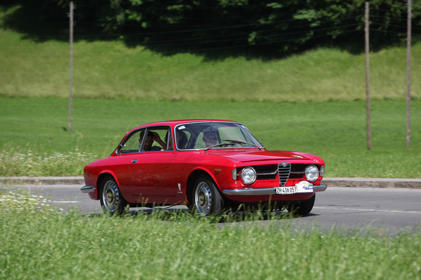 Alfa Romeo GT 1300 Junior (1969) - als Kantenhaube - Oldtimer in Obwalden (O-iO) 2019