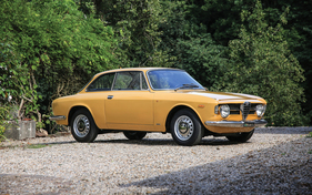 Alfa Romeo GT 1300 Junior-Bertone (1969) - angeboten als Lot 200 an der RM/Sotheby's Versteigerung in London am 5. September 2018