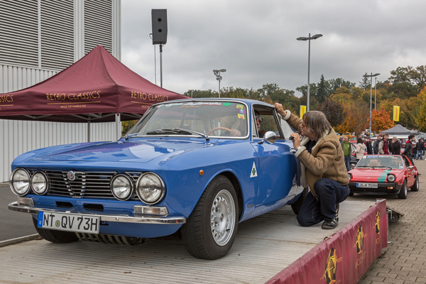 Alfa Romeo GT 1300 Junior – Retro-Saisonabschluss 2024