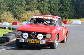 Alfa Romeo GT Junior (1972) - Pista e Piloti Flugplatz Pferdsfeld 2020 Alfa Romeo GT Junior (1972) - Pista e Piloti Flugplatz Pferdsfeld 2020
