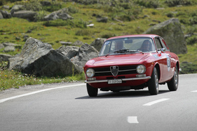 Alfa Romeo GT Junior (1974) - bei der Überquerung des Flüelapasses an der Passione Engadina 2019