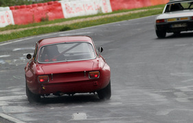 Alfa Romeo GTV (1970) - AVD Historic Marathon 2011