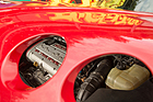 Bild: Alfa Romeo GTV 2.0 TS 16V (1998) - Blick durch die Scheinwerferöffnungen auf den Motor