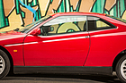 Bild: Alfa Romeo GTV 2.0 TS 16V (1998) - die Sicke unterstreicht die Keilform