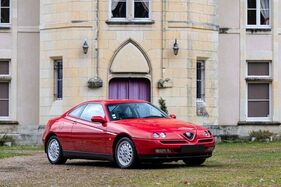 Alfa Romeo GTV 2.0 V6 TB (1995) - als Lot 136 angeboten an der Artcurial Le Mans Classic Versteigerung am 30. Juni 2023