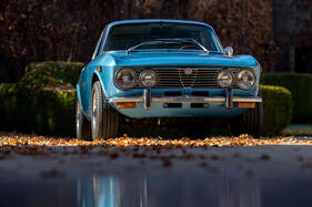 Alfa Romeo GTV 2000 (1974) - offered as lot 159 at the Bonhams Scottsdale auction on January 27, 2023