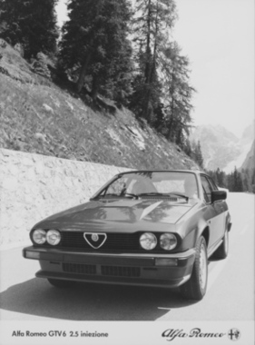 Alfa Romeo GTV 6 (1982) - Alfetta-Coupé mit 2,5-Liter-Einspritzermotor