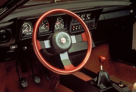 Alfa Romeo GTV 6 (1983) - elegantes Coupé mit V6-Motor