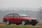Artikelbild Alfa Romeo GTV 6 - goldenes Herz in traditionellem Outfit
